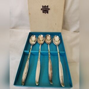 Vtg WM Rogers 1958 Silver Plated Ice Tea Spoons x 4 w/ Box Sweep Pattern Dessert